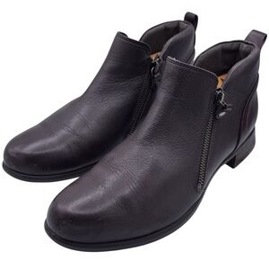 Munro Women’s Brown Leather Ankle Boots Size 9